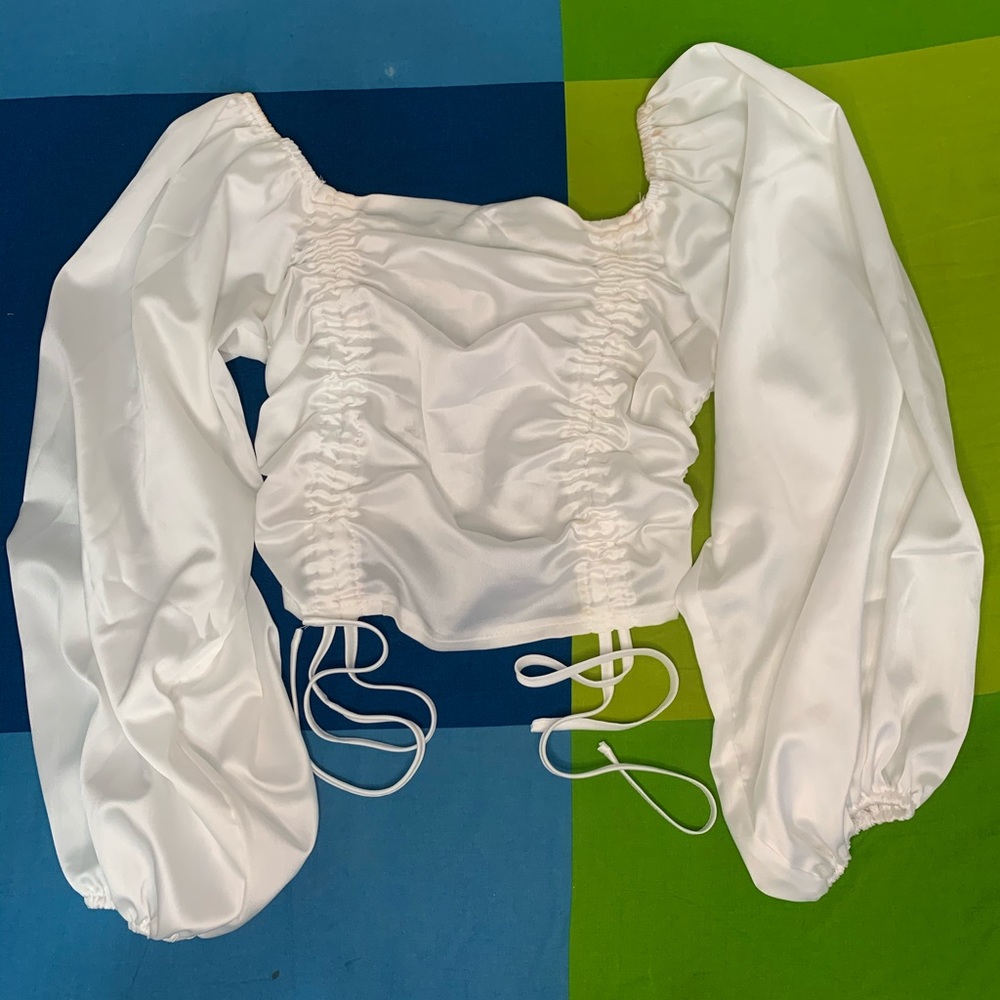 Drawstring detailed shirred back crop top